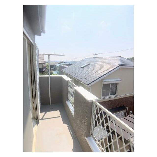 2階　バルコニー