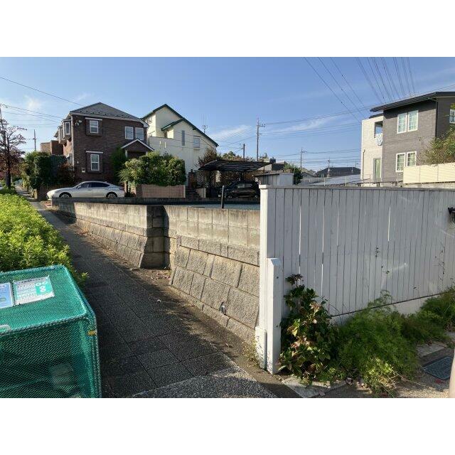 周りに高い建物が無いので開放感があります。