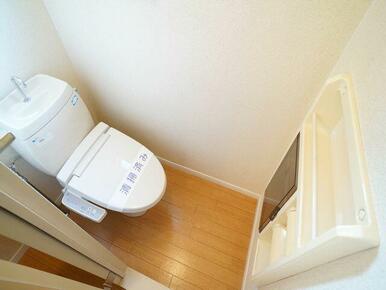 【トイレ】洗浄暖房便座付です