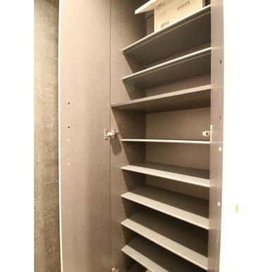 シューズボックス