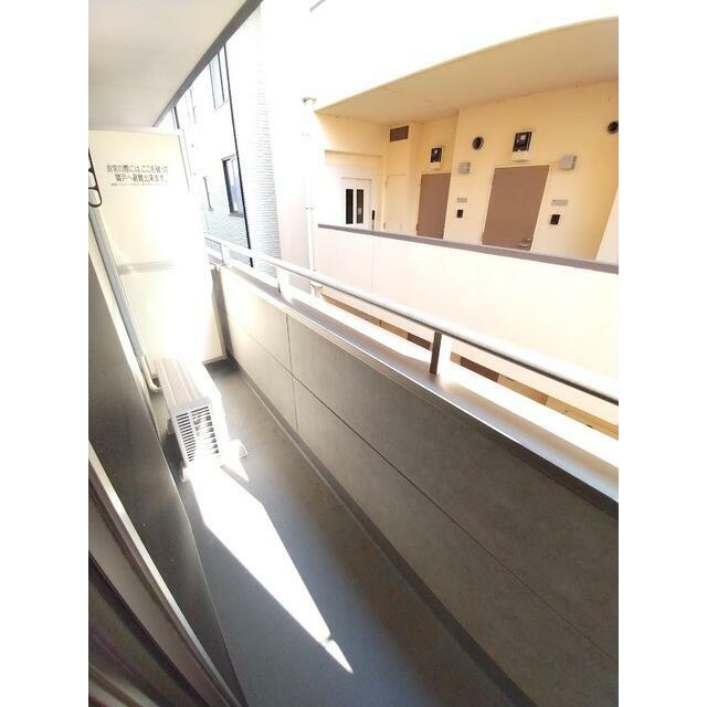 南向きのバルコニーです♪