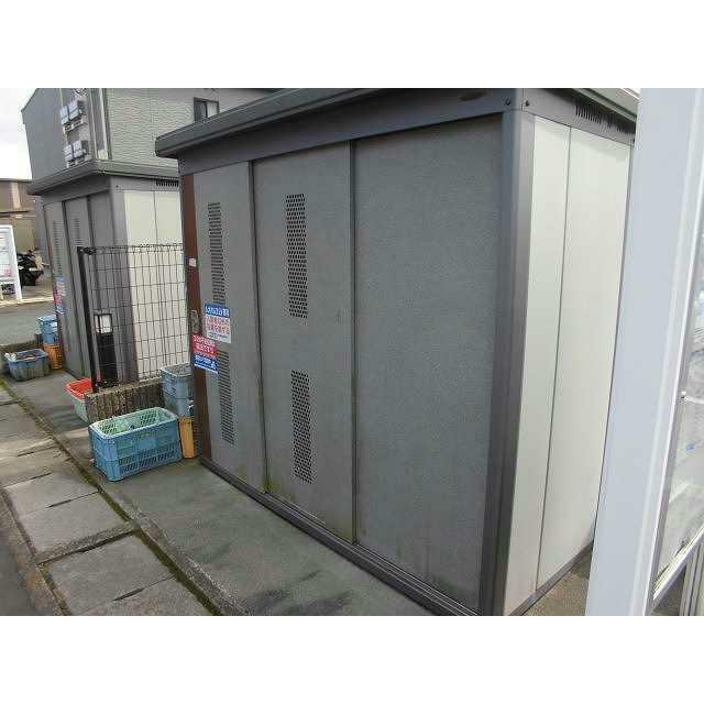 入居者様専用ゴミ庫です。