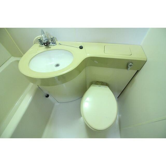 別号室の写真になります。