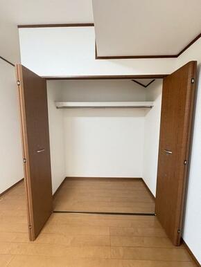 「洋室約6.5帖」クローゼット収納