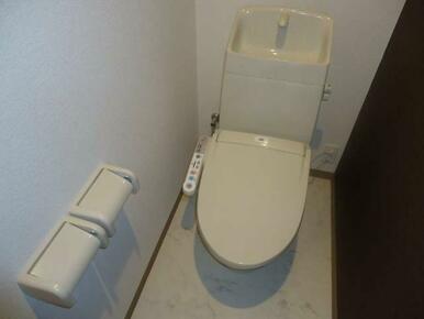 シャワー付トイレ