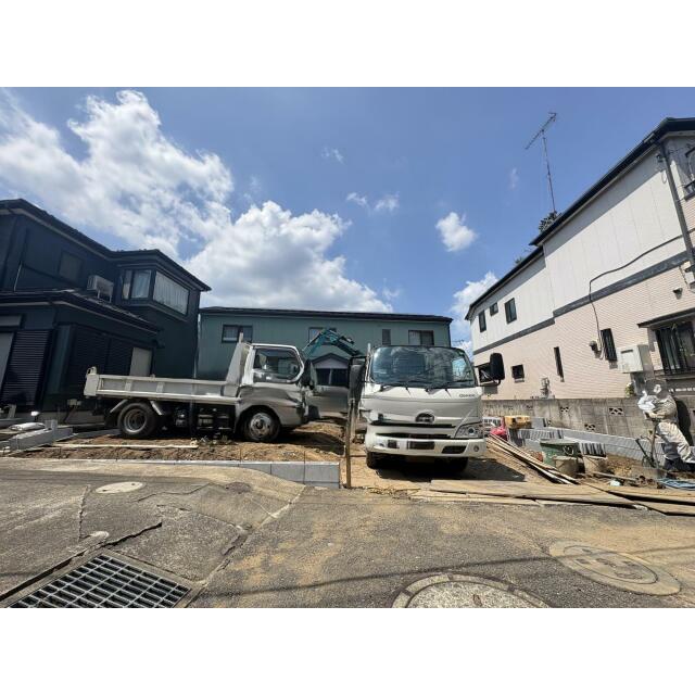 カースペース2台＋庭あり！