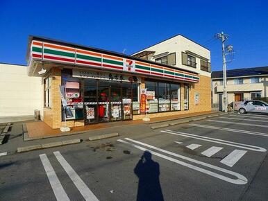 セブンイレブン邑楽中野横町店