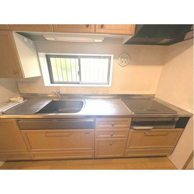 キッチンでお料理をお楽しみください