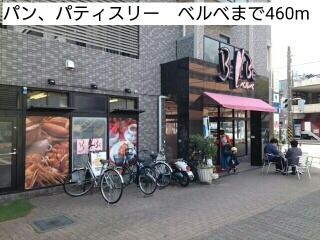 パン、パティスリー　ベルベ