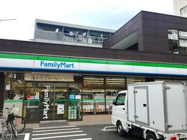 ファミリーマート中野弥生町本郷通り店