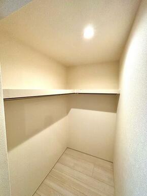 普段着もお気に入りの1着もここに収納！（1号棟）