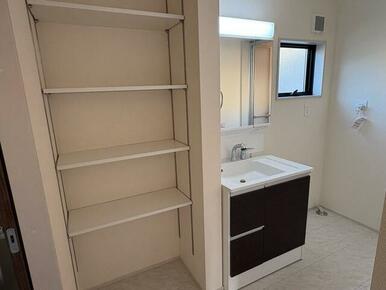 洗面台で帰宅後のリセットタイム（3号棟）