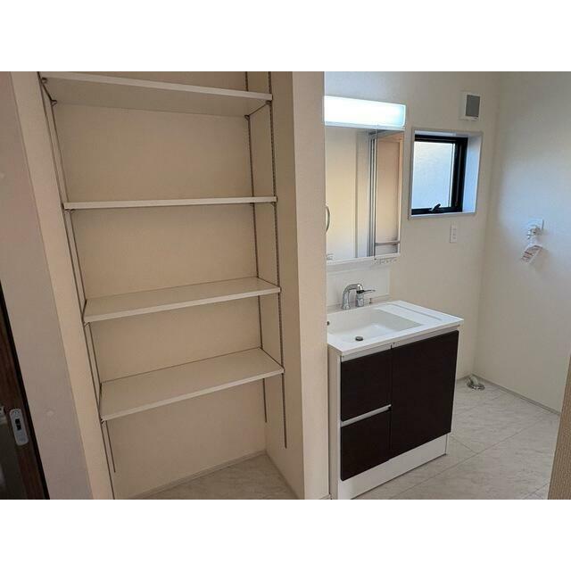 洗面台で帰宅後のリセットタイム（3号棟）