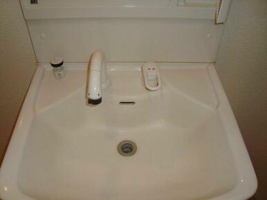 洗髪洗面化粧台