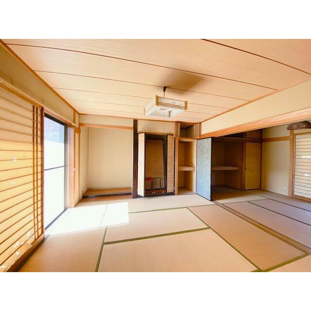 建物①