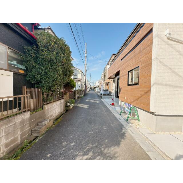 【外観写真】小学校徒歩11分・中学校徒歩8分。子育て世帯にも暮らしやすい住環境です。ぜひ周辺環境とあわ