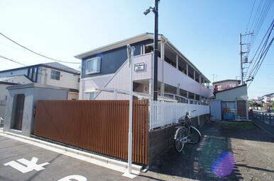 防犯カメラ付☆安心のオーナー様近隣住宅です♪