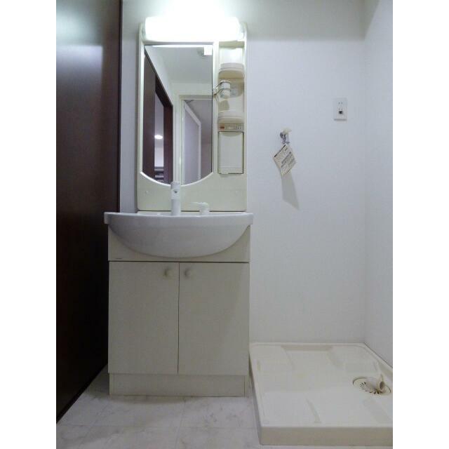 ★嬉しい洗髪洗面台・室内洗濯機置場です★