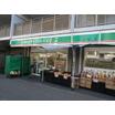 コンビニ
