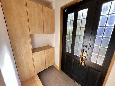 「玄関」新品交換済みのシューズボックスです