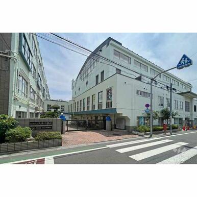 大鳥中学校