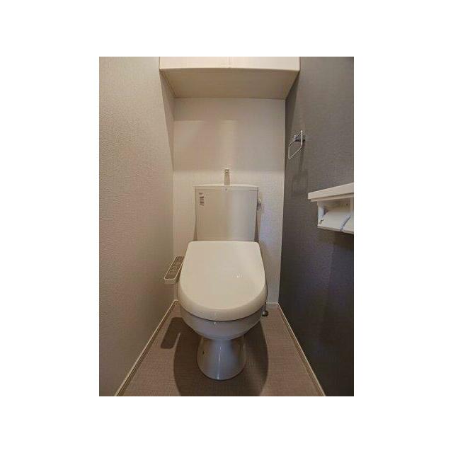 シンプルで使いやすいトイレです