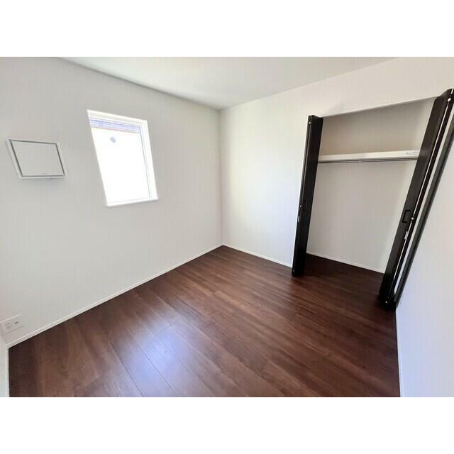 ２号棟　洋室