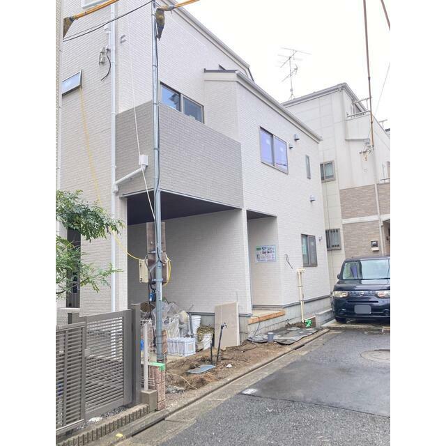 日を重ねるごとにこの佇まいに愛着が湧いてきそう（1号棟）