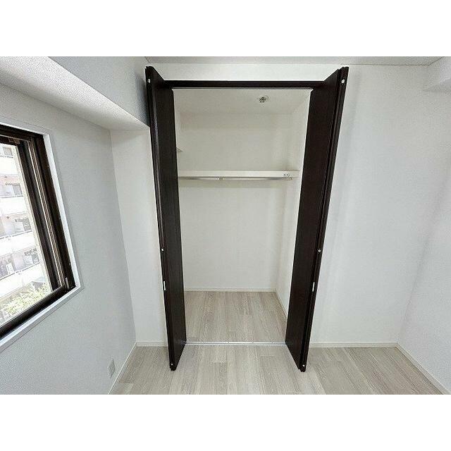 ６．３帖洋室収納