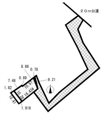 網掛け部分は私道です