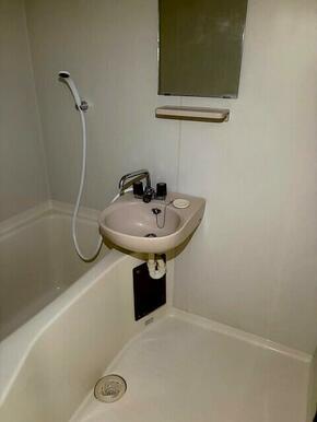 バス・トイレ別