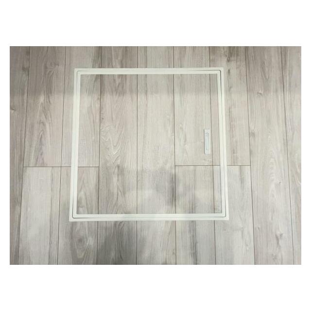 お漬物を漬けたり鍋などの季節物もしまっておける便利な床下収納！