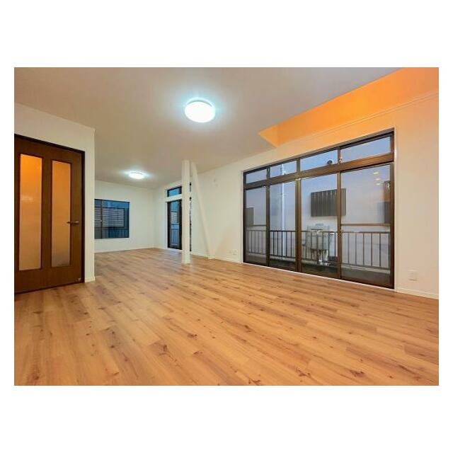 「LDK」別の角度からの写真です。