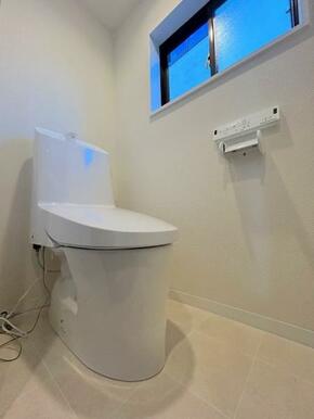 「トイレ」新品に交換済みです。