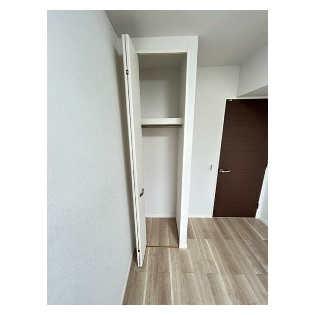 洋室約5帖　クローゼット