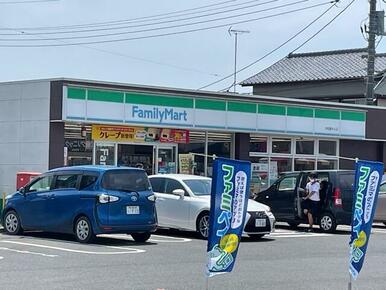 ファミリーマート大松屋牛久店