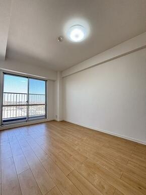 北西側洋室　別角度