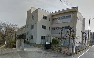 二宮町立一色小学校