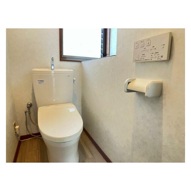 トイレ2