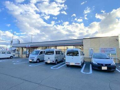セブンイレブン 泉大津綾井店