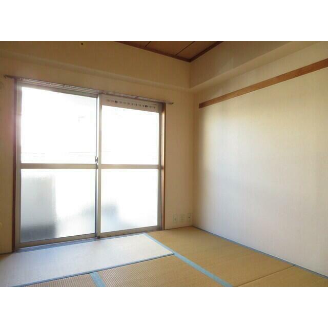 落ち着きのある和室