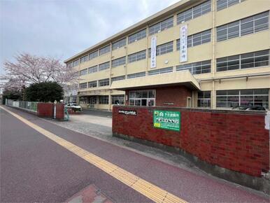 北九州市立足立中学校