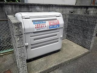 ダストボックス