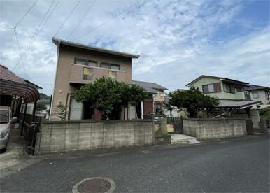 閑静な住宅街にある落ち着いた住環境です