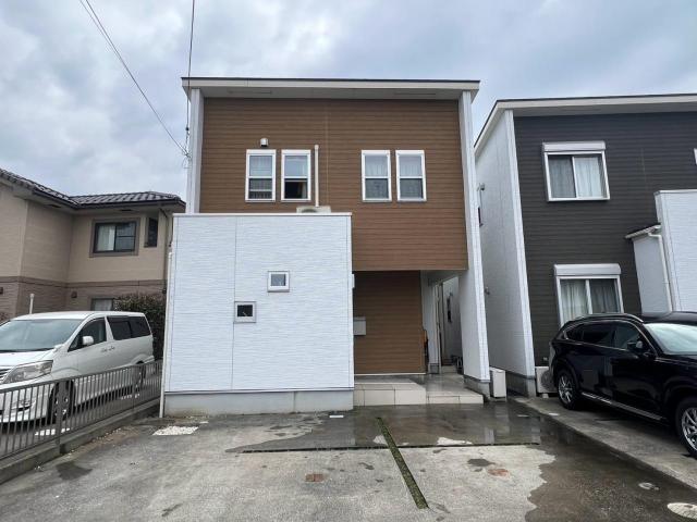 有幻会社 白鳥建財です。 鳥取市 西品治 (鳥取駅) 2階建 4SLDK 鳥取市の売戸建住宅の物件