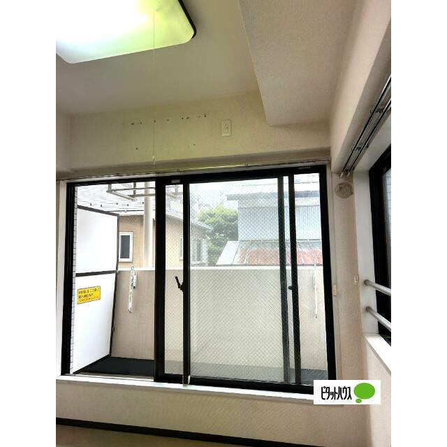 ２面採光のお部屋