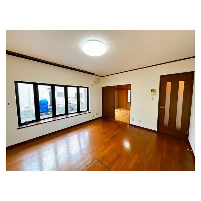 「LDK」クロスを張り替えました。