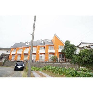 ◇◆居室写真は現状と異なる場合がございます◆◇南東向きの閑静な住宅街に立地