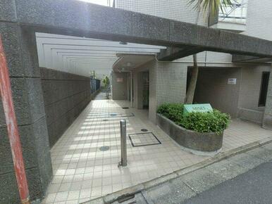 エントランス写真