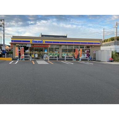 ミニストップ　横浜戸塚下郷店